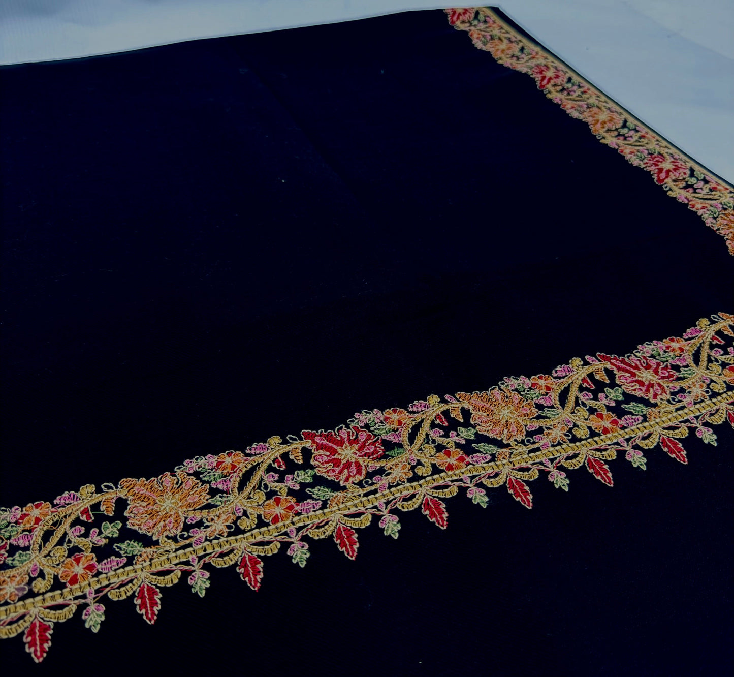 Pashmina shawl