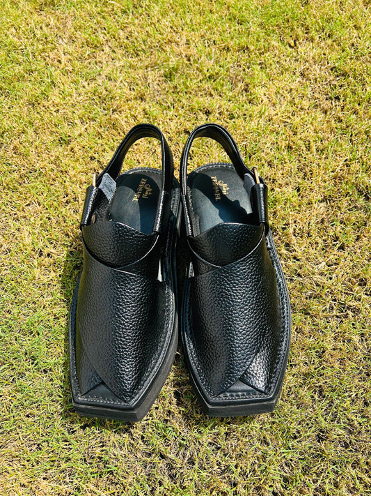 black (dot) kaptan chappal